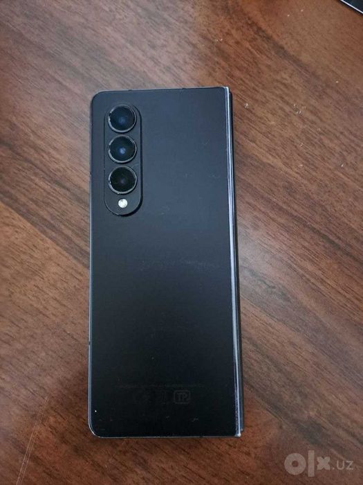 Samsung z fold 4