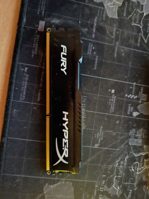Memorii DDR4/DDR3 ECC/Non-ECC