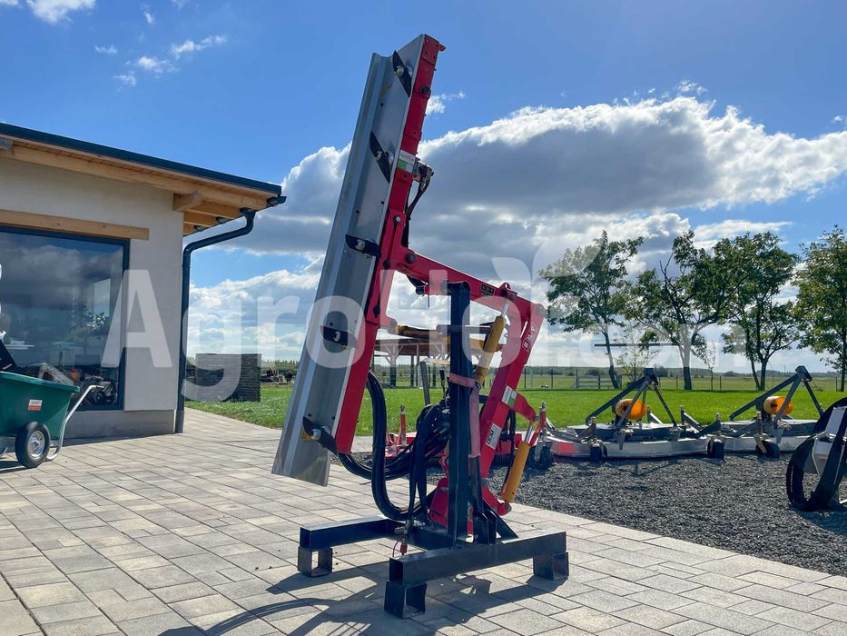 Masina de curatat viță-de-vie cu cutite, tip BMV E600C Hidraulic