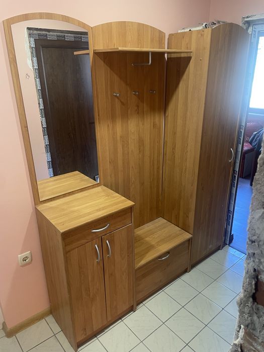 Продавам антре много запазено
