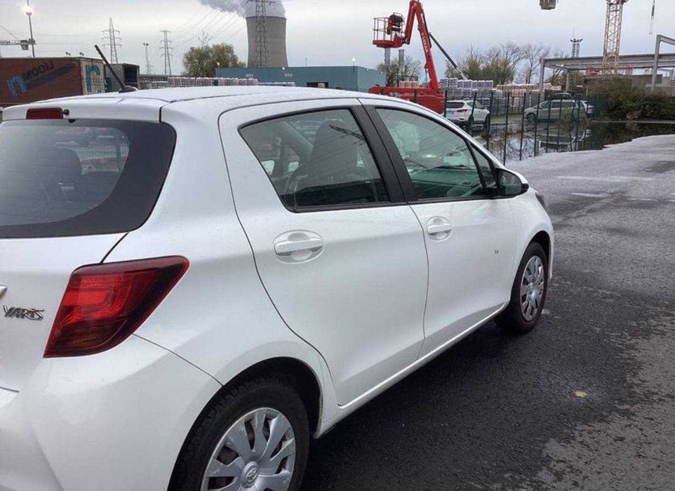 Toyota Yaris бензин/дизел 3 броя