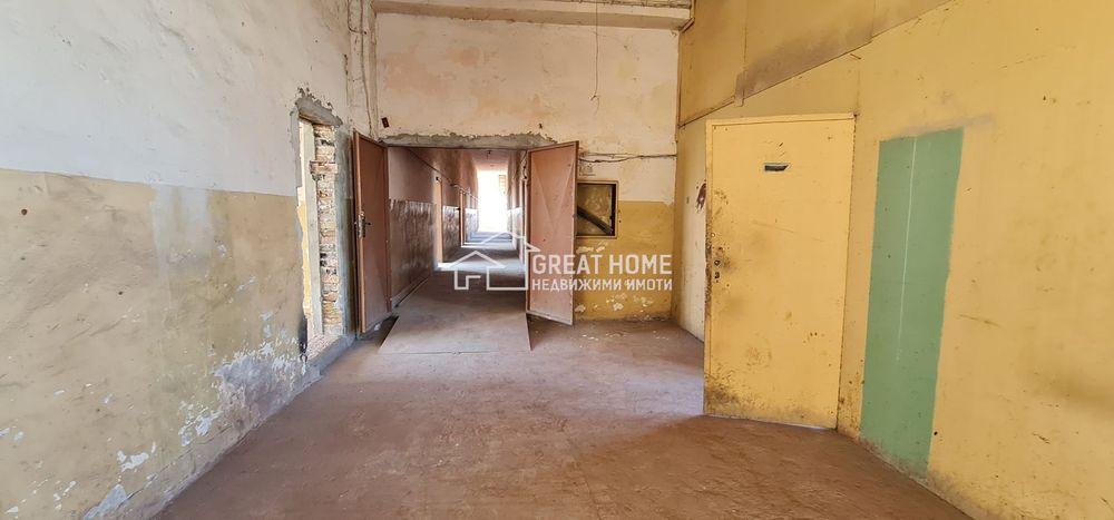 Дава се под наем Склад в Търговище, Промишлена зона - 800 кв.м за 612 € - Снимка #2