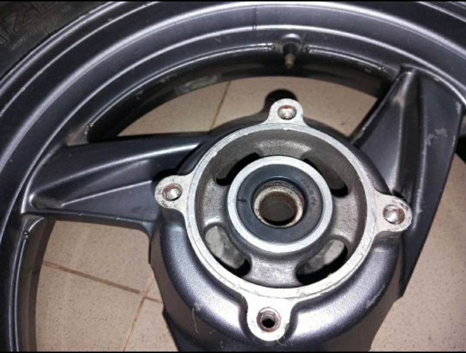 Roata spate Kawasaki ZZR600cc 1990-2008