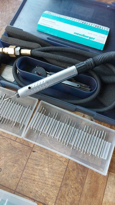 Индикаторни часовници,краечни мерки,нивелир,турбина,пясъкоструйка