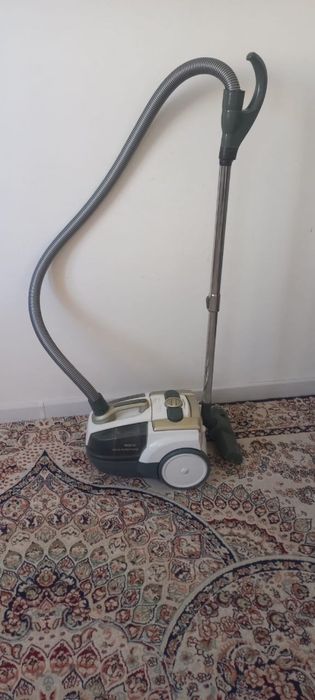 Продается пылесос