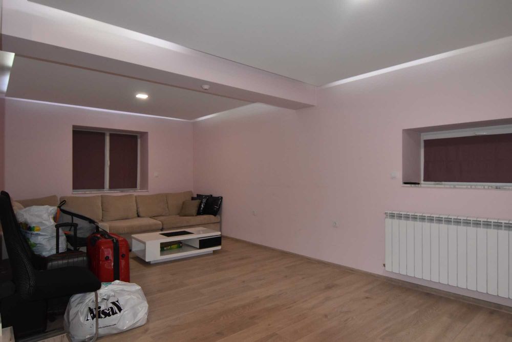 Продава се Къща в с. Марково, Област Пловдив - 565 кв.м за 1399 €/кв.м - Снимка #10