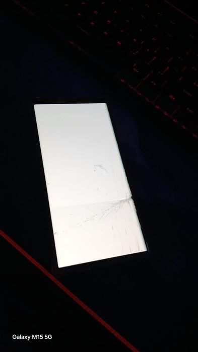 Продам Samsung S22 Ultra
