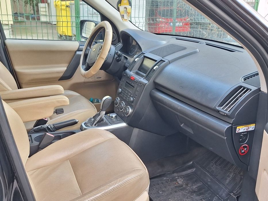 Land Rover freelander 2