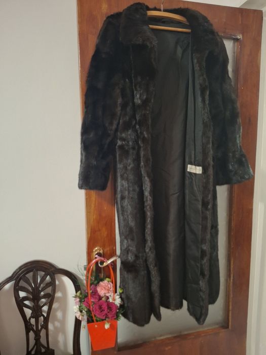 Blana lunga de nurca