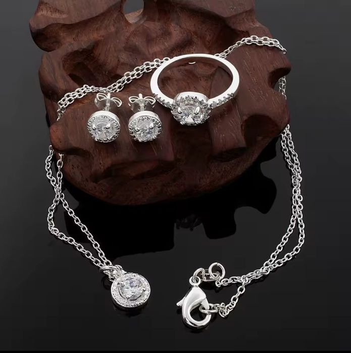 Set de bijuterii de argint S925, inel ajustabil.