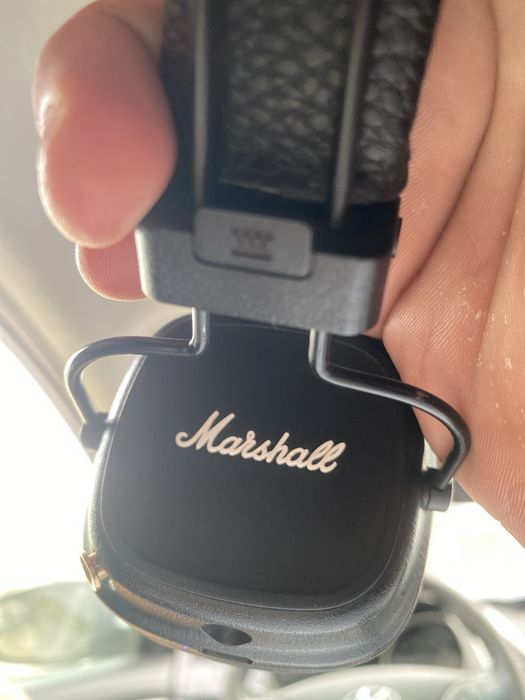Наушник  Marshall