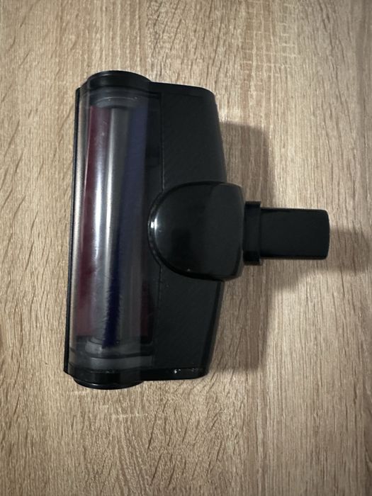 Perie electrica mica, noua, pentru aspirator JIMMY HW 10
