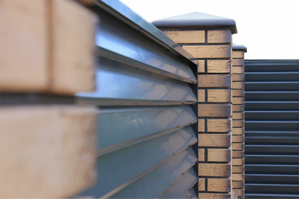 Жалюзи  настенный