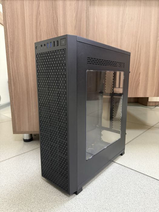 Продам корпус Thermaltake Core G3