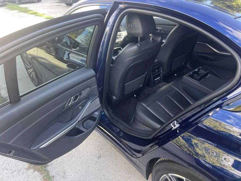 БМВ 335 М пакет Х drive