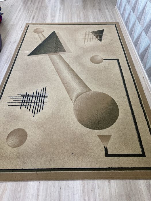 Продам ковры натуральные размер 2/3м