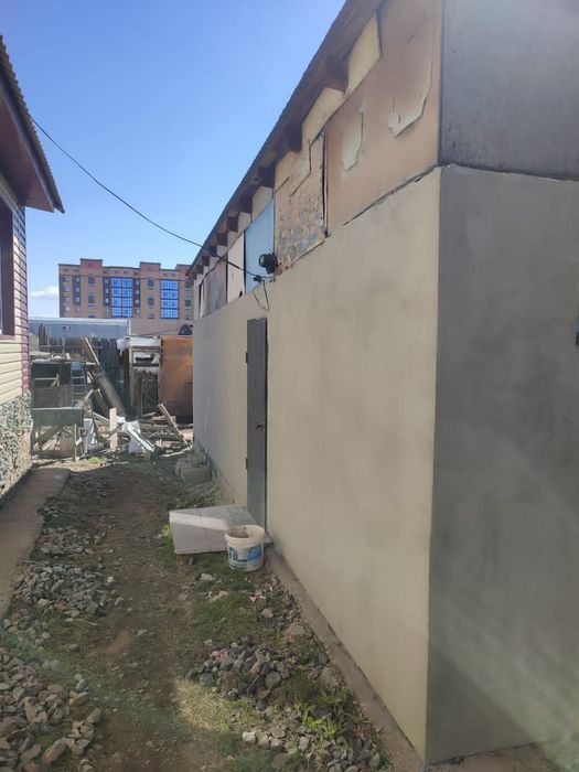 Левкас стен, штукатурка