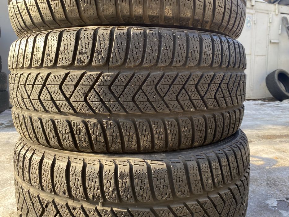Шины 245/45/18 бу пирелли