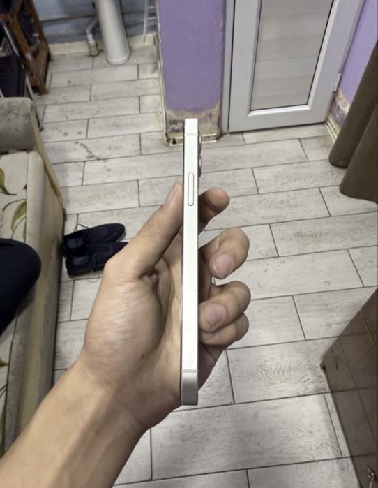 Iphone 12 в идеальном состоянии