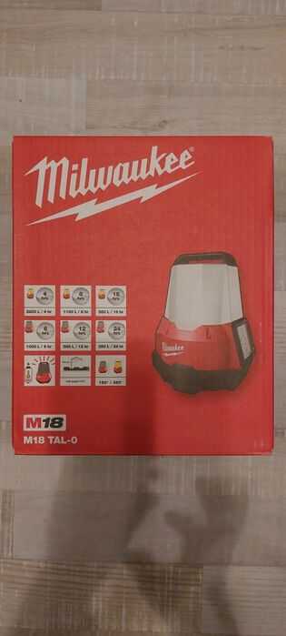 Lampă Milwaukee M18