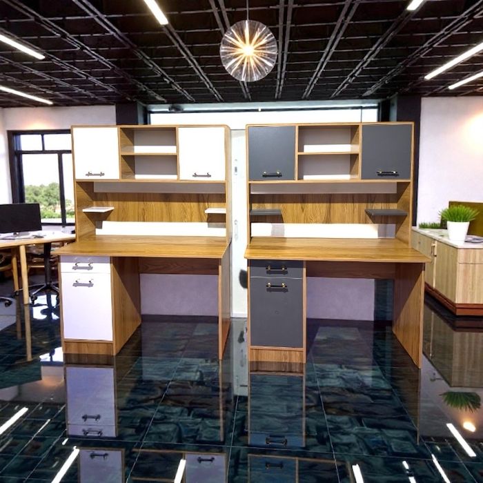 Письменный стол. Pismeniy parta