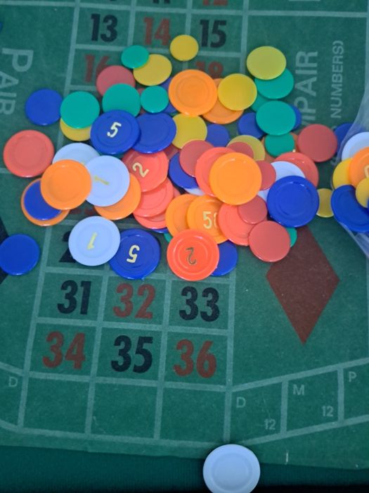 Ruleta tip valiza de vânzare.