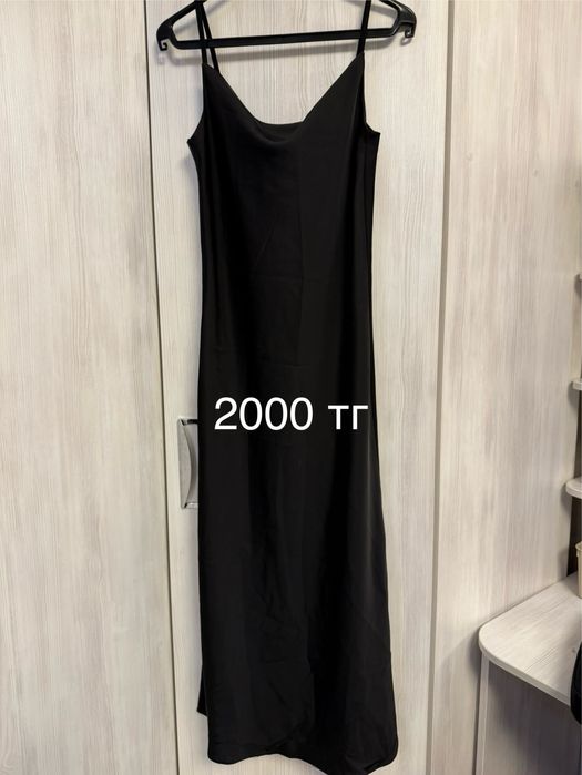 Продам платья от 2000 тг