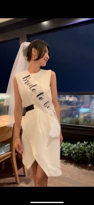 Платья вечернее от бренда Mango