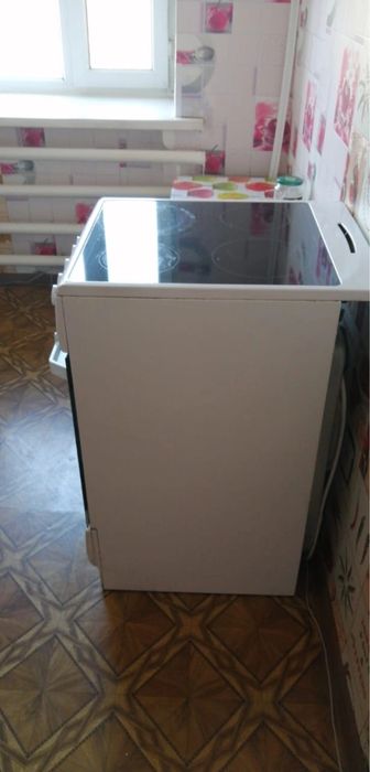 Сдаю квартиру Лободы 46