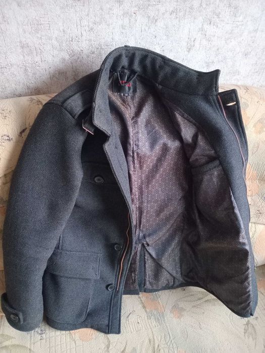 Продам мужское пальто