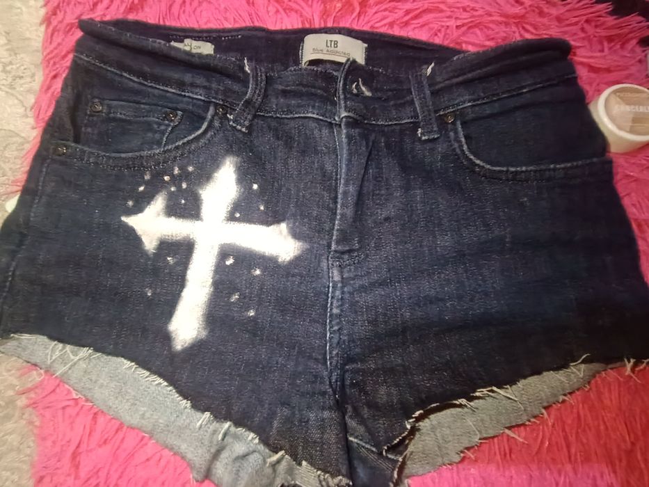 шорты из 2000х..