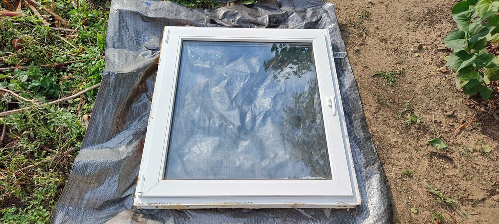 Ferestre Termopan PVC Albe
