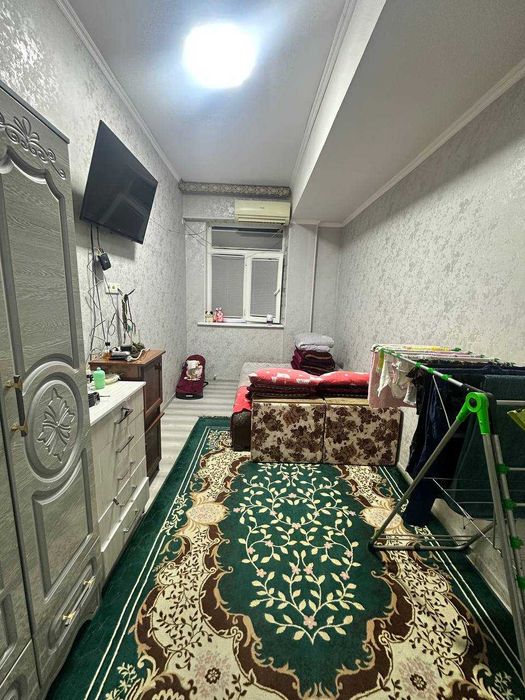 СРОЧНО !! Продается квартира в Яшнабаде 1/1/2 ( 32 кв/м ) Сангород