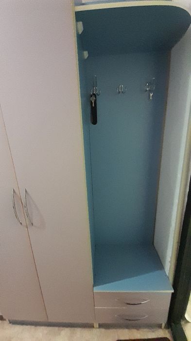 Продается прихожая