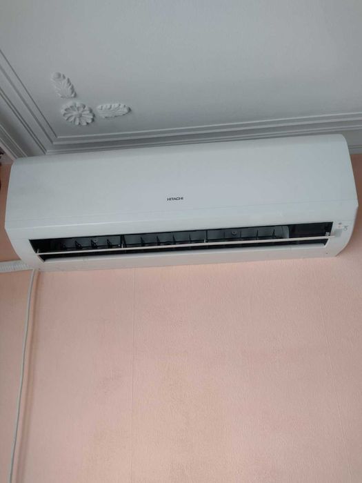 Инверторен климатик Hitachi 12 - неработещ