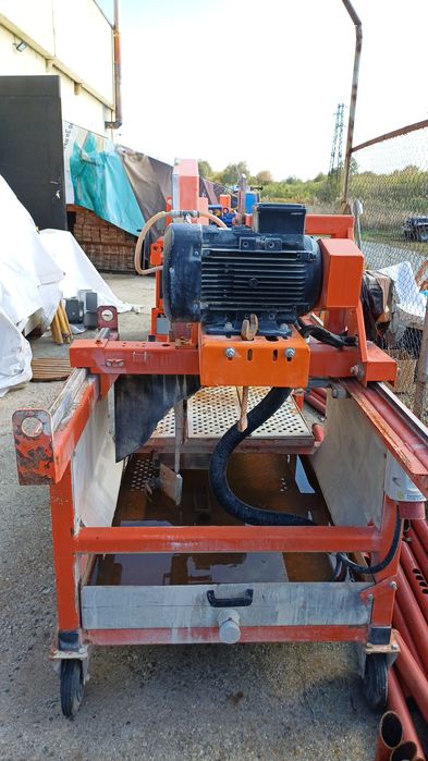 Машина за рязане на тухли с диск 900мм