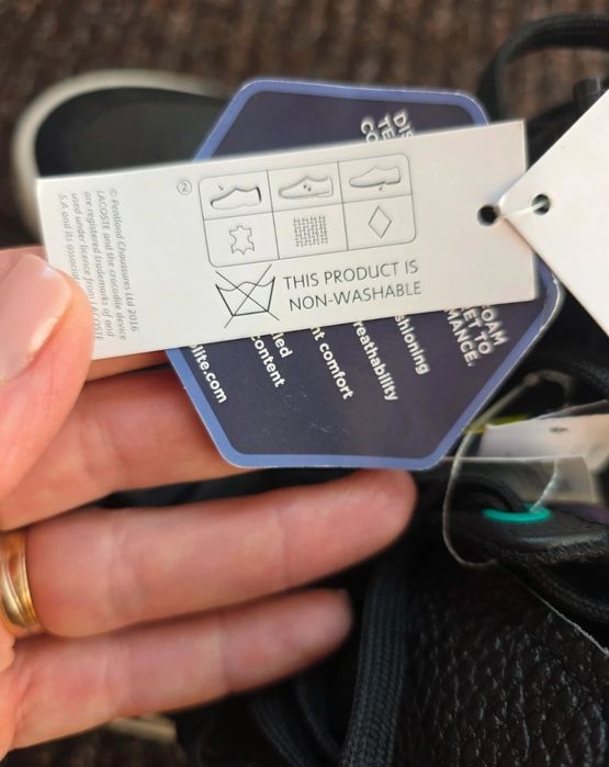 Adidasi Lacoste, mărimea 37