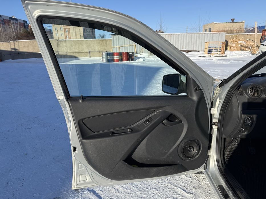 Лада Granta 2015