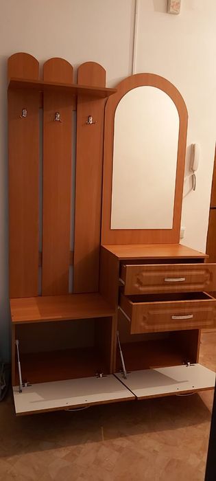 Продам прихожую дешево