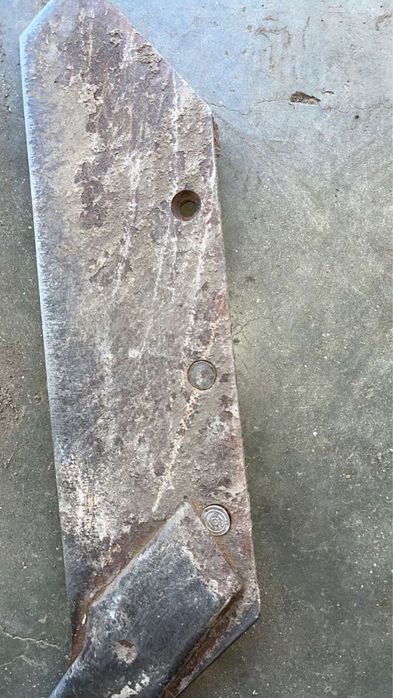 Лемежи за плуг Kuhn