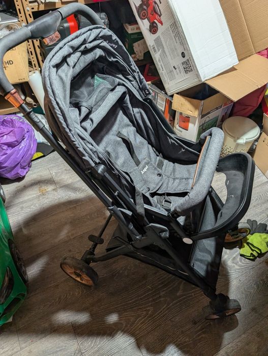 Carucior cu pliere compacta sport cu maner reversibil, tip troller, tr