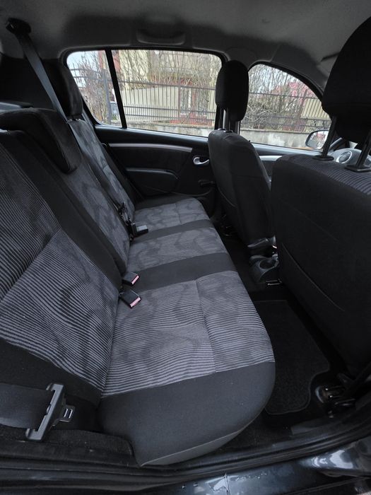 Dacia Sandero 1.6 Benzină  Laureat