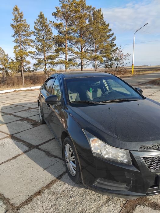 Продам машину шеврале круз