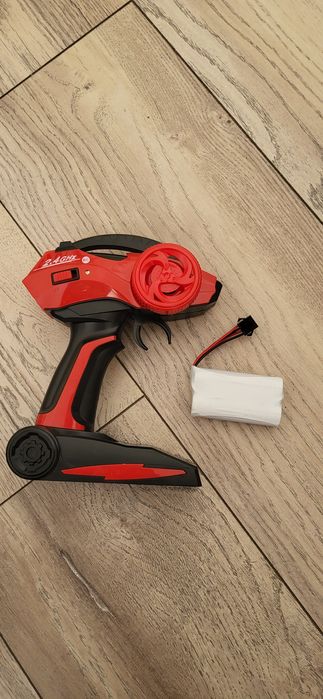 Машинка радиоуправляемая