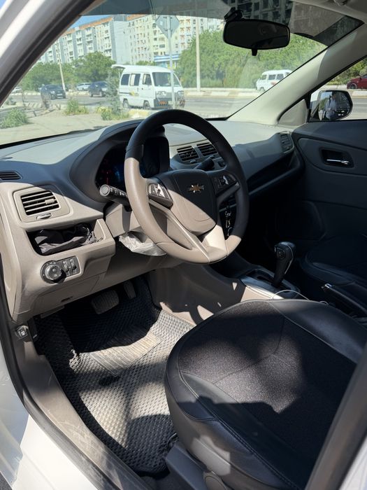 Chevrolet Cobalt 2024 — 5