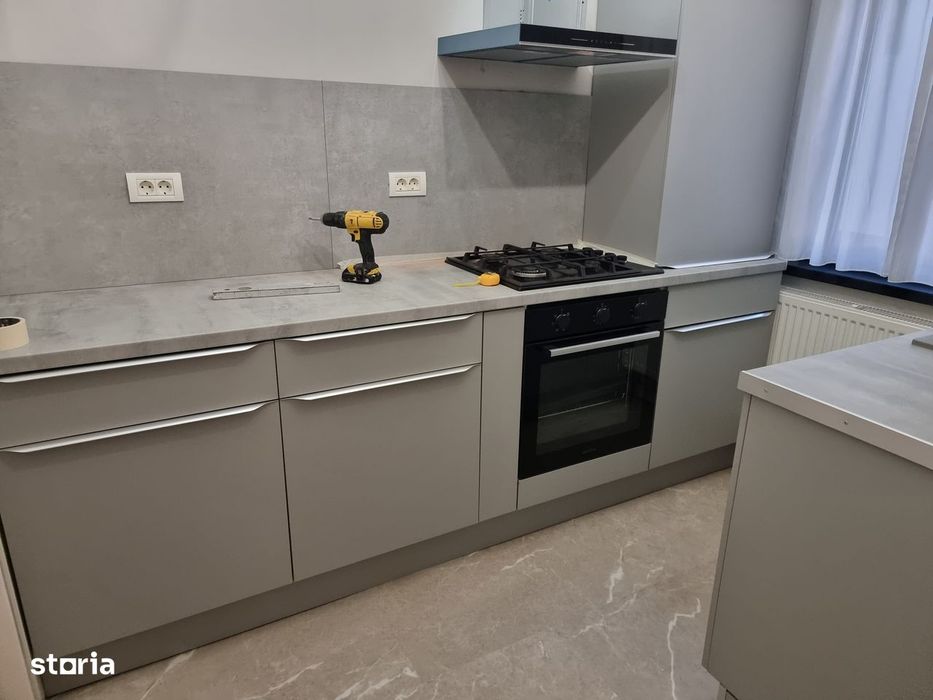Proprietar inchiriez casa cu etaj langa Veranda Mall/Obor