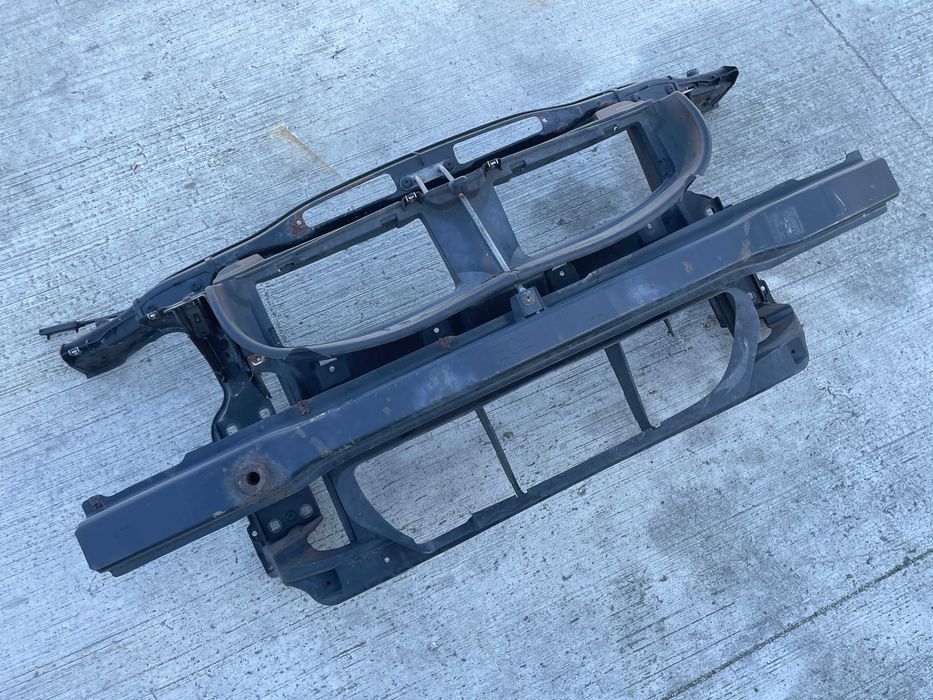 trager + intaritura bara fata Bmw seria 3 E90/E91/E92