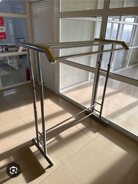 Стойка для одежды напольная