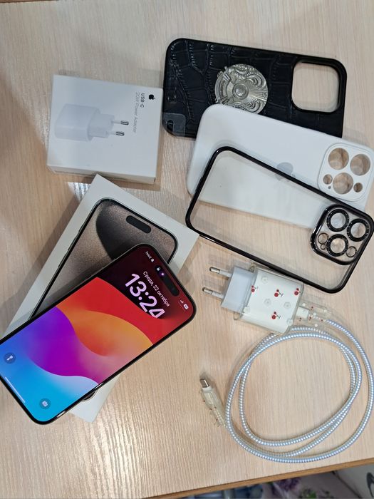 IPhone 15 pro 256 гб