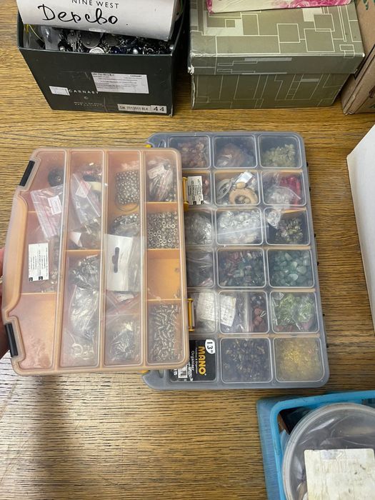 Продам бижутерию